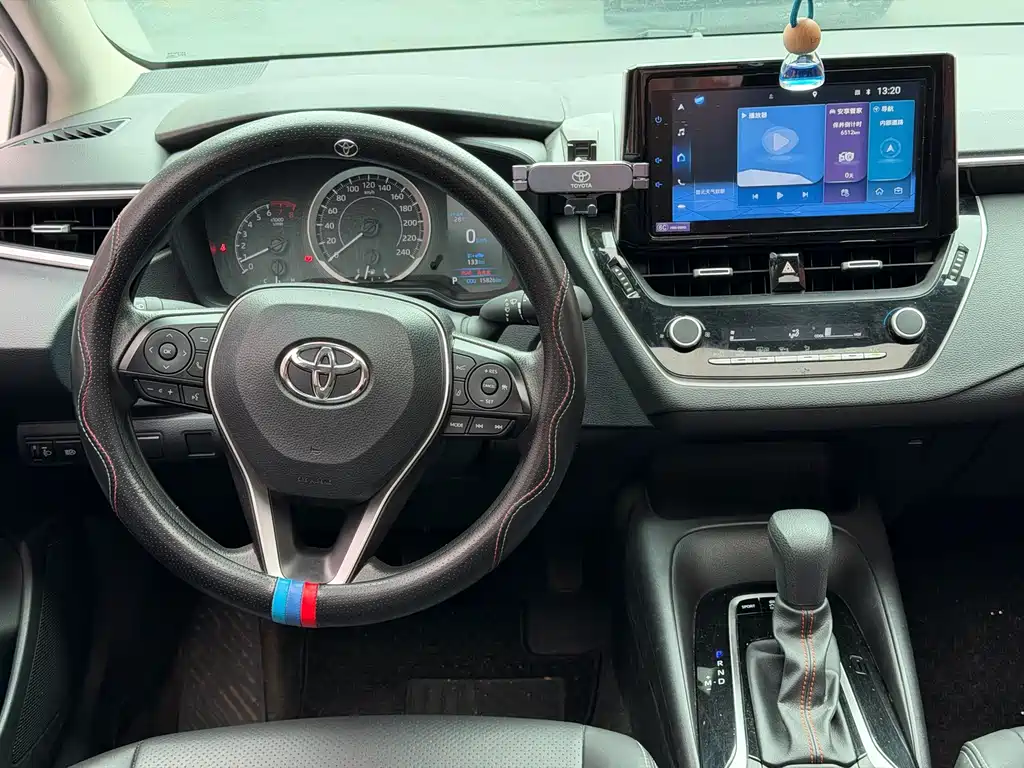 Toyota Corolla — миниатюра 13