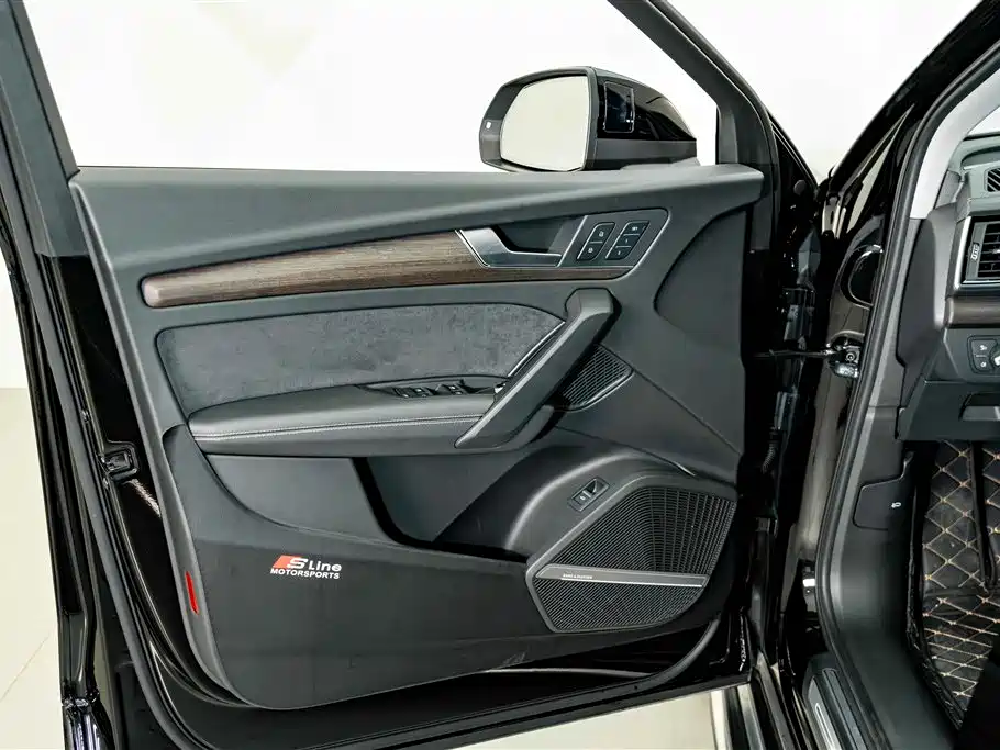 Audi Q5L — миниатюра 17