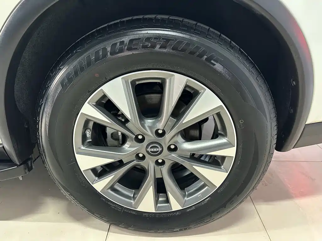 Nissan Murano — миниатюра 10