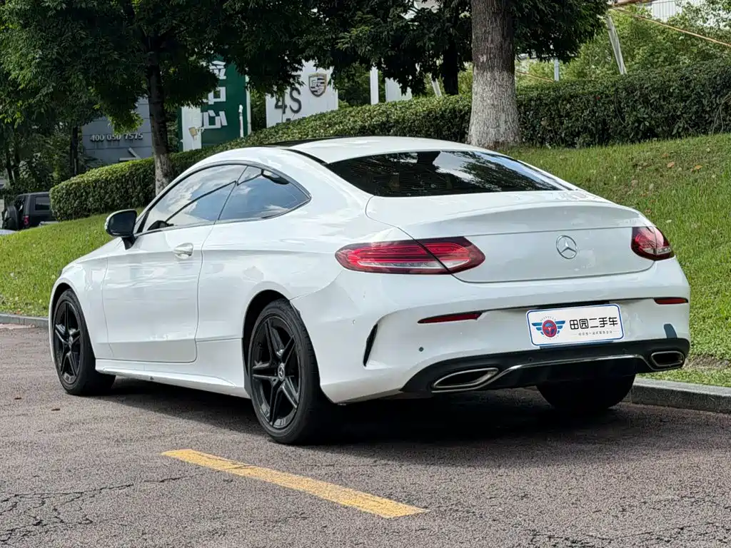 Mercedes-Benz C-Class (Import) — миниатюра 4