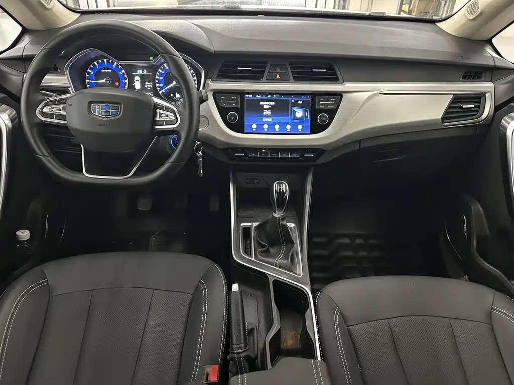 Geely Vision X3 — миниатюра 6
