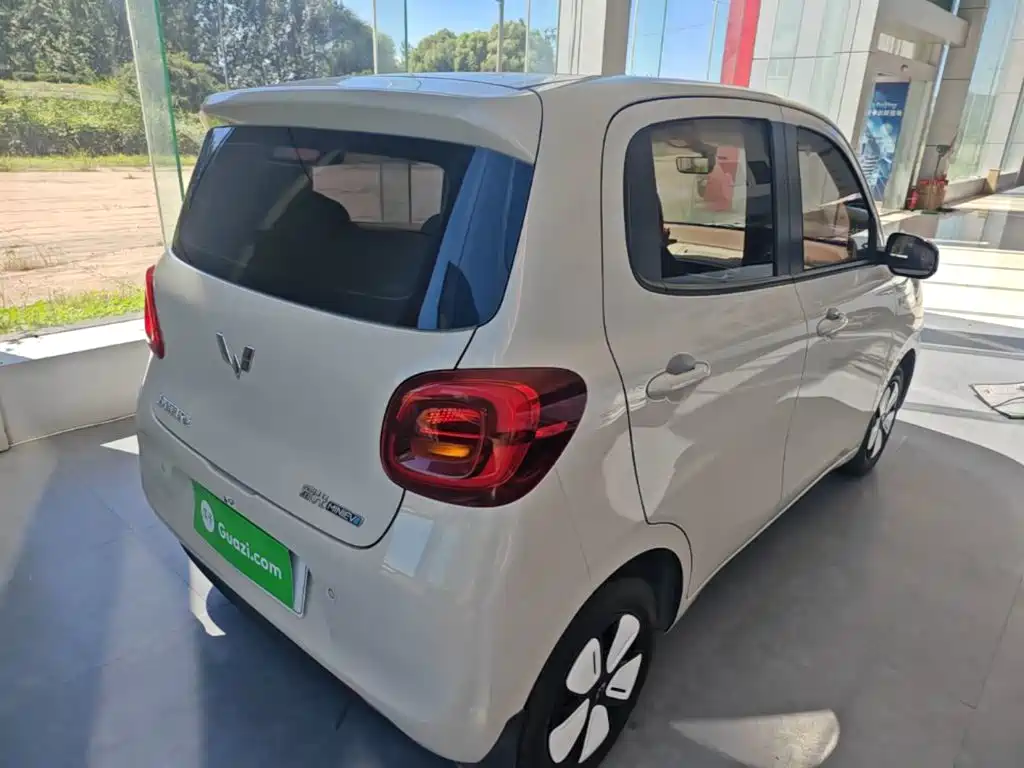 Wuling MINIEV — миниатюра 7