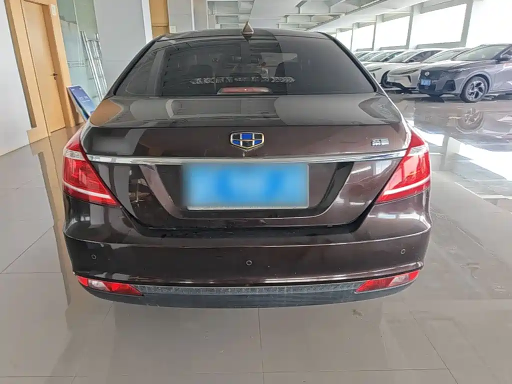 Geely Emgrand — миниатюра 6