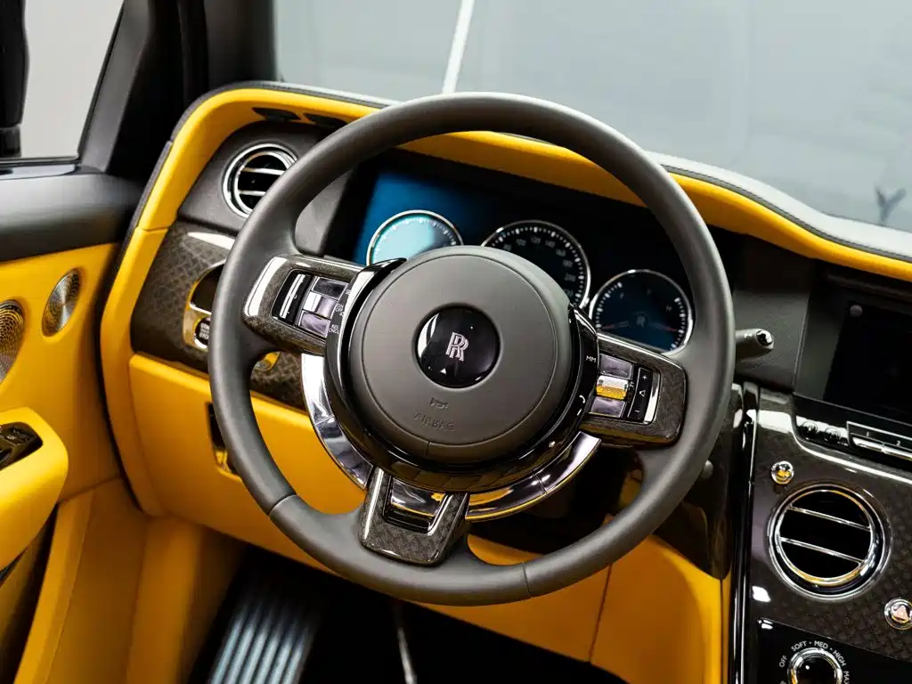 Rolls-Royce Cullinan — миниатюра 22