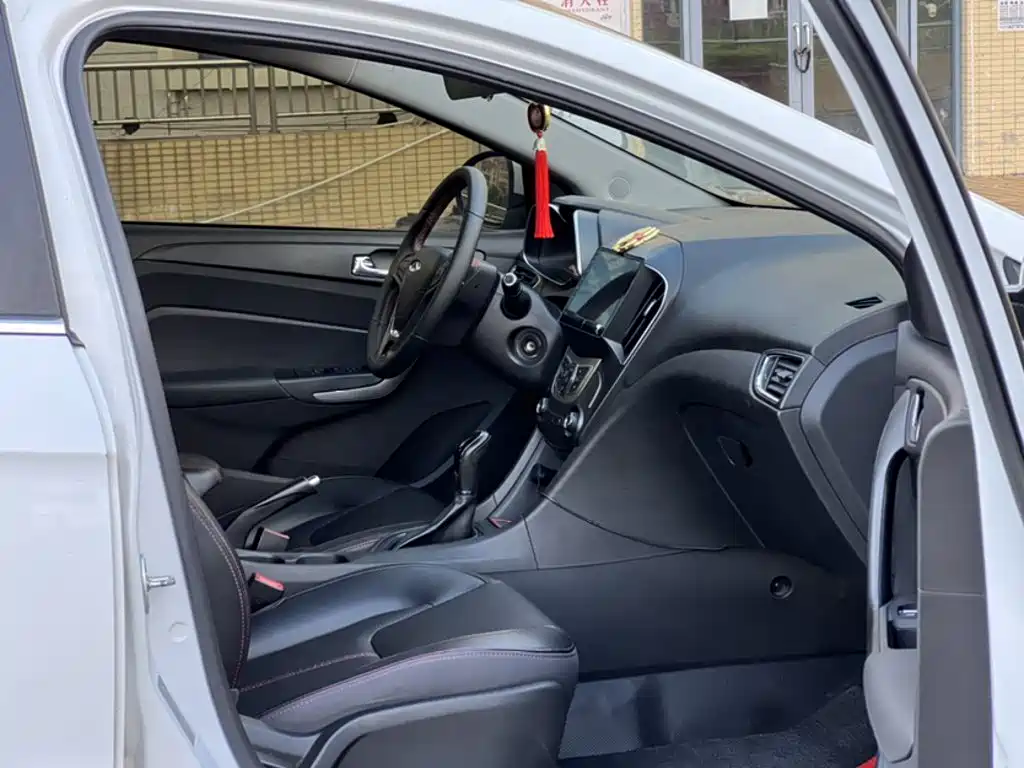 Chery Arrizo 5 — миниатюра 13