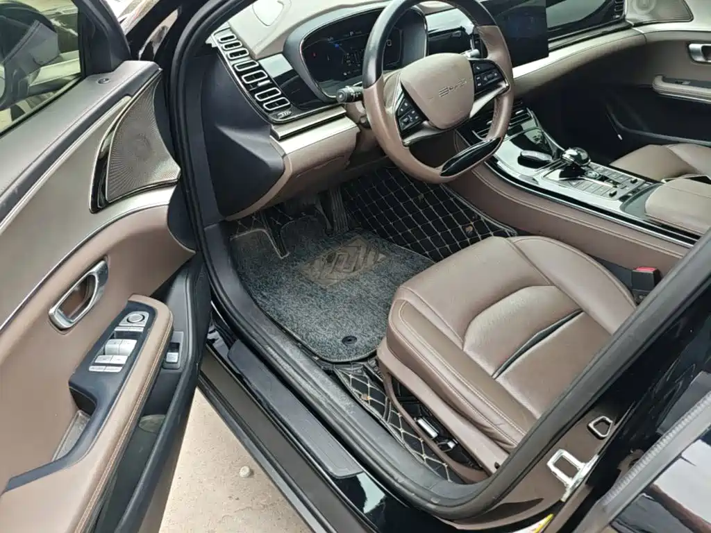 BYD e9 — миниатюра 16