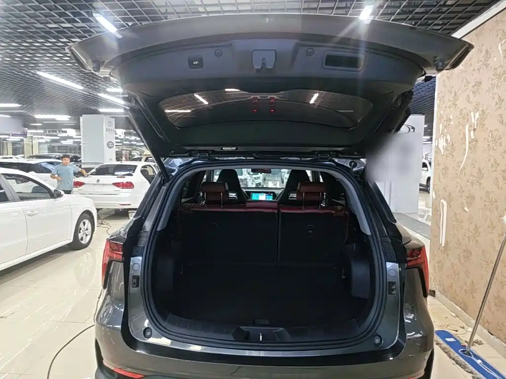 Changan Changan CS75PLUS — миниатюра 19