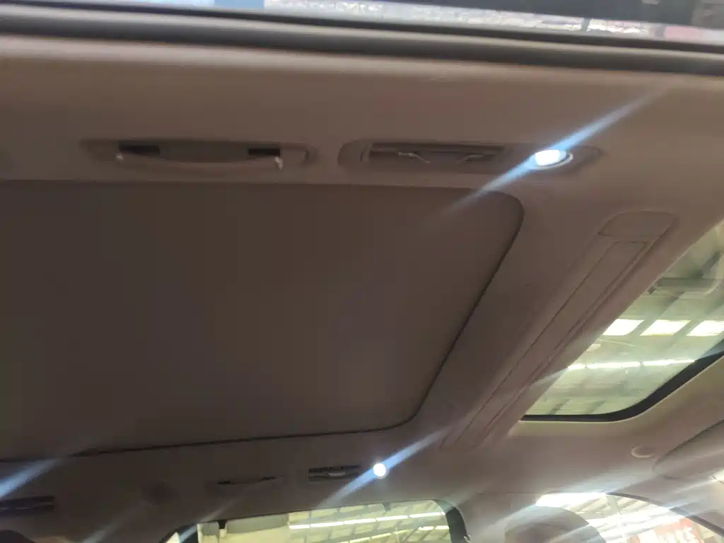 AITO ASK THE WORLD M9