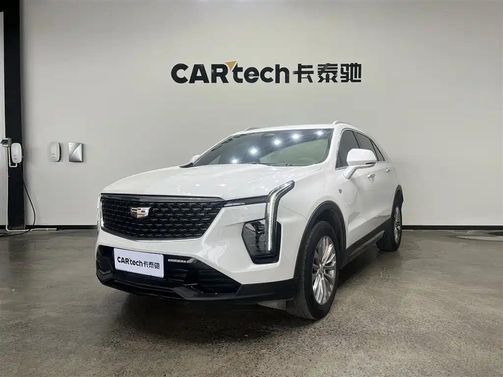 Cadillac XT4 2023