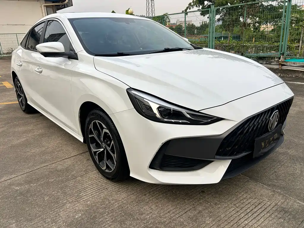 MG MG5 — миниатюра 3