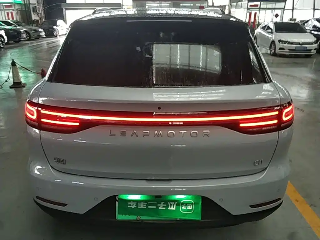 Leapmotor Leapmotor C11 — миниатюра 6