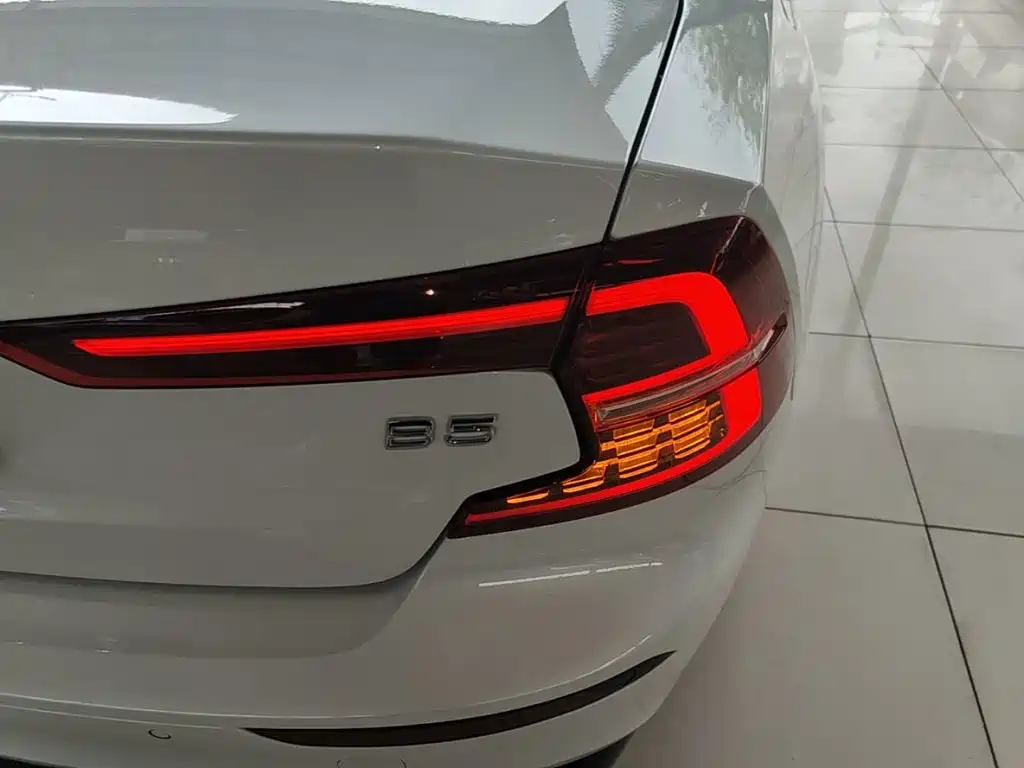 Volvo S60 — миниатюра 8