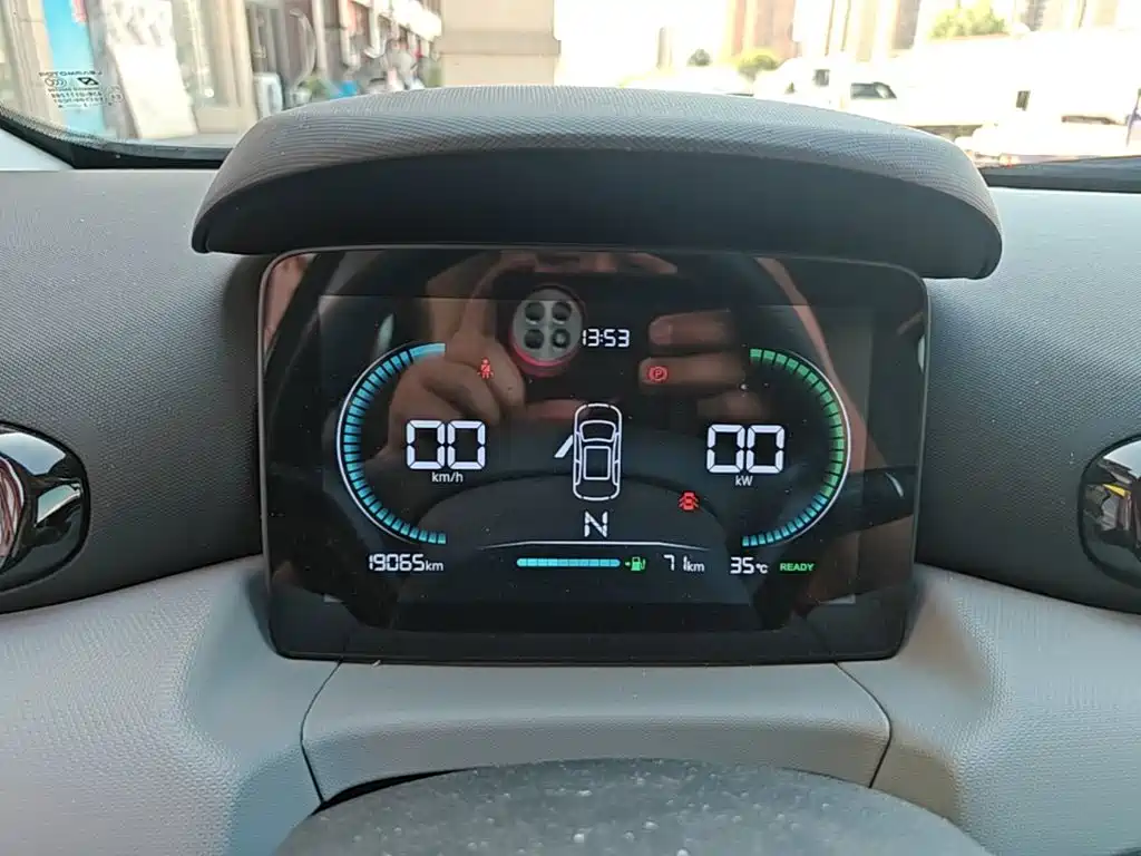 Leapmotor Leapmotor T03 — миниатюра 12