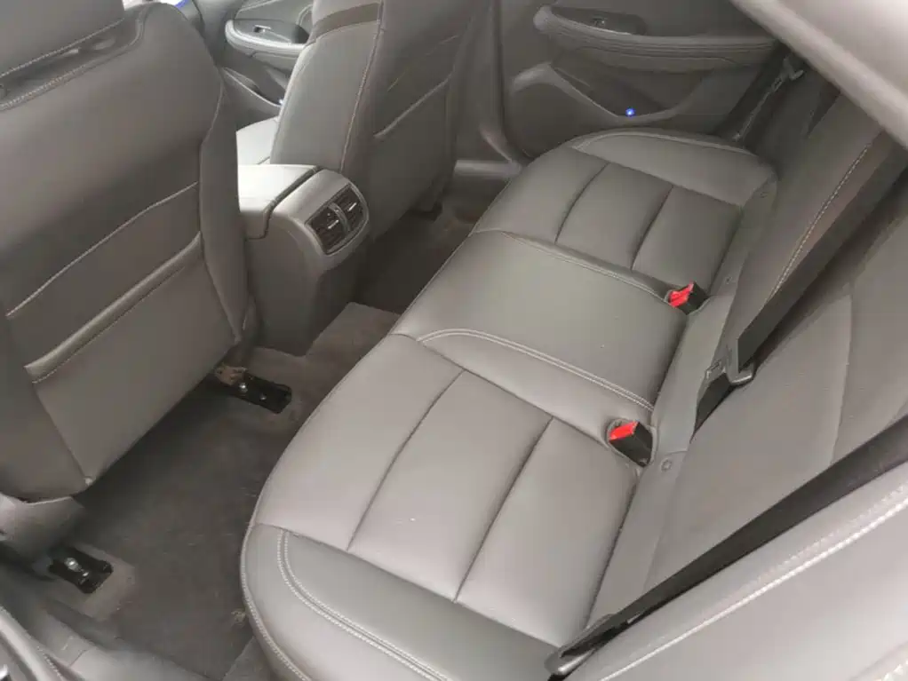 Chevrolet Malibu — миниатюра 17
