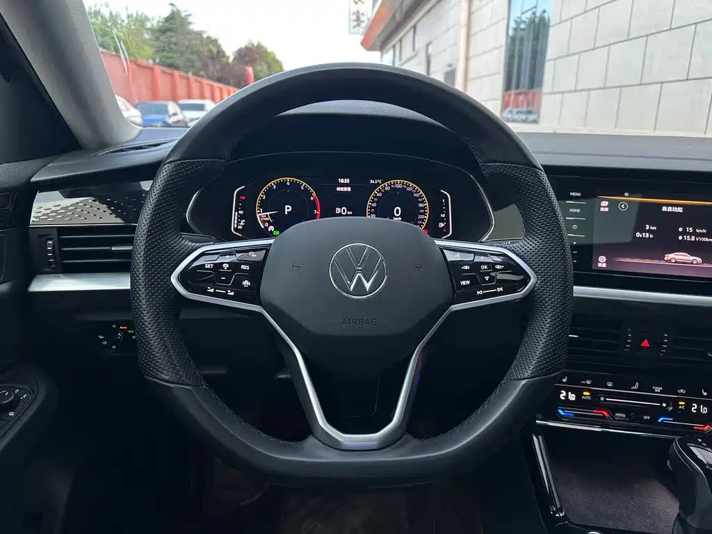 Volkswagen Passat 2023 280TSI Elite
