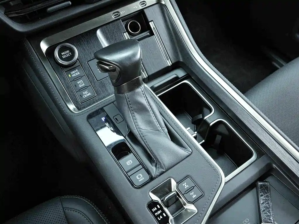 Lexus GX — миниатюра 10