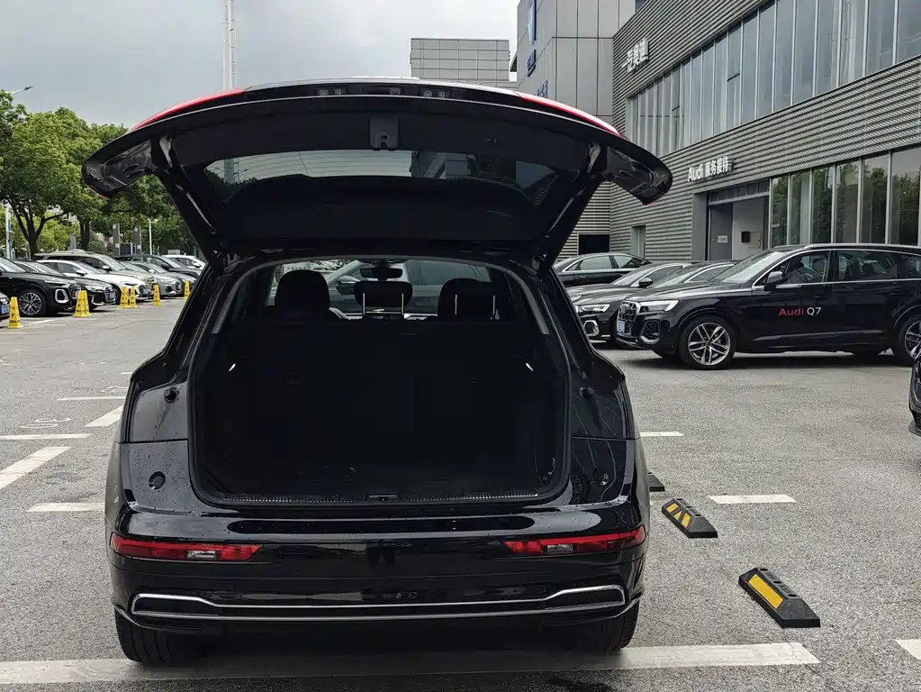 Audi Q5L — миниатюра 11