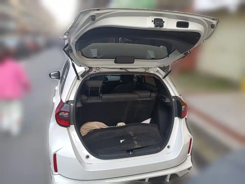 Honda Fit — миниатюра 15