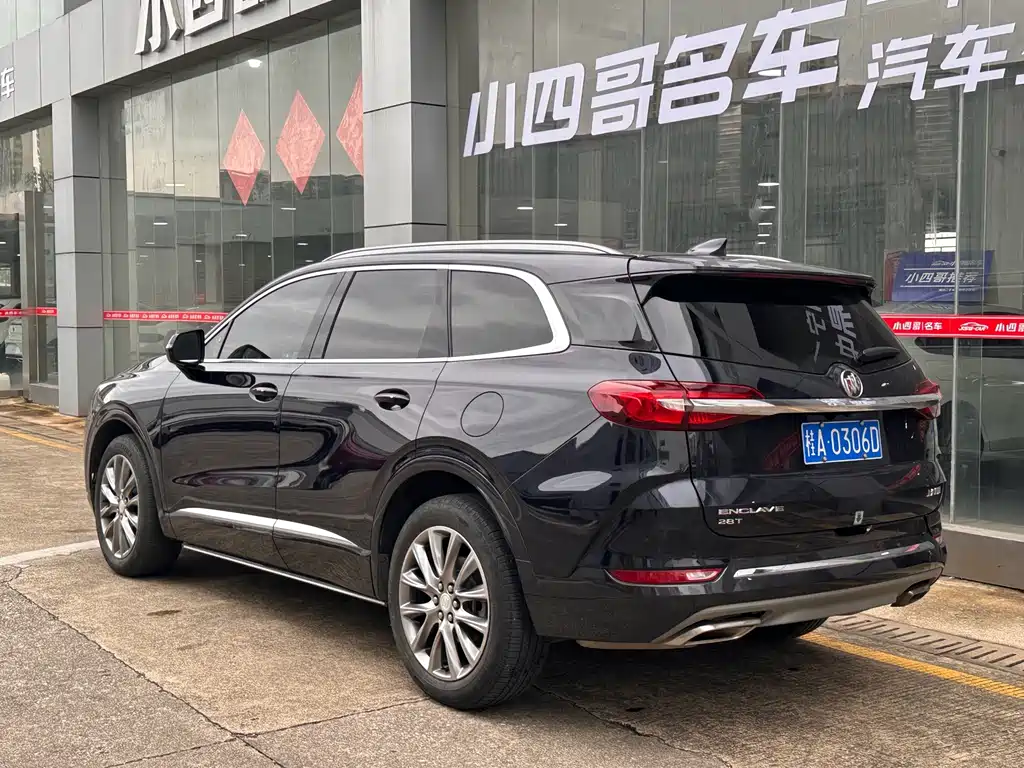 Buick Enclave — миниатюра 3