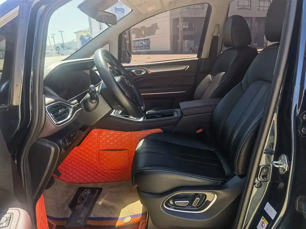 GAC Motor Trumpchi M6 — миниатюра 9