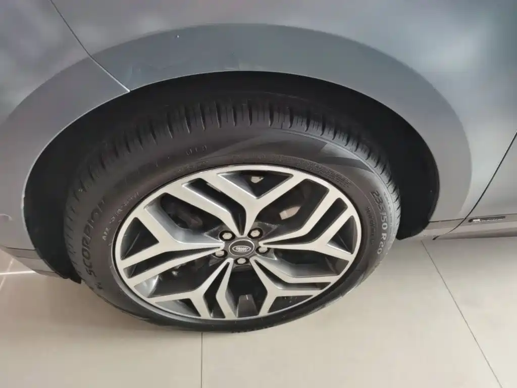 Land Rover Evoque — миниатюра 23