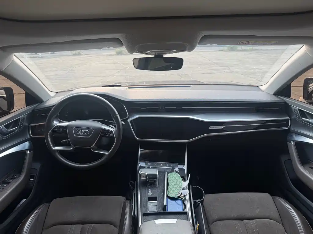 Audi A7L — миниатюра 7