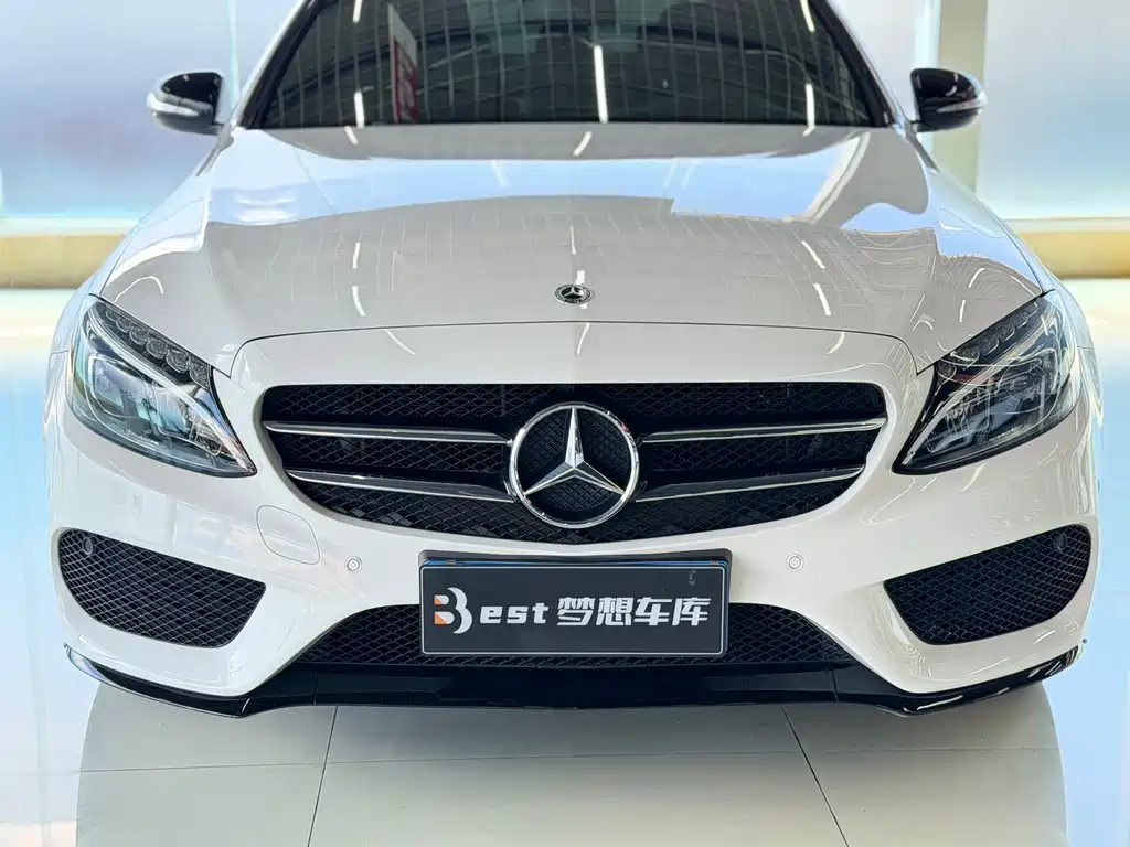 Mercedes-Benz C-Class — миниатюра 4
