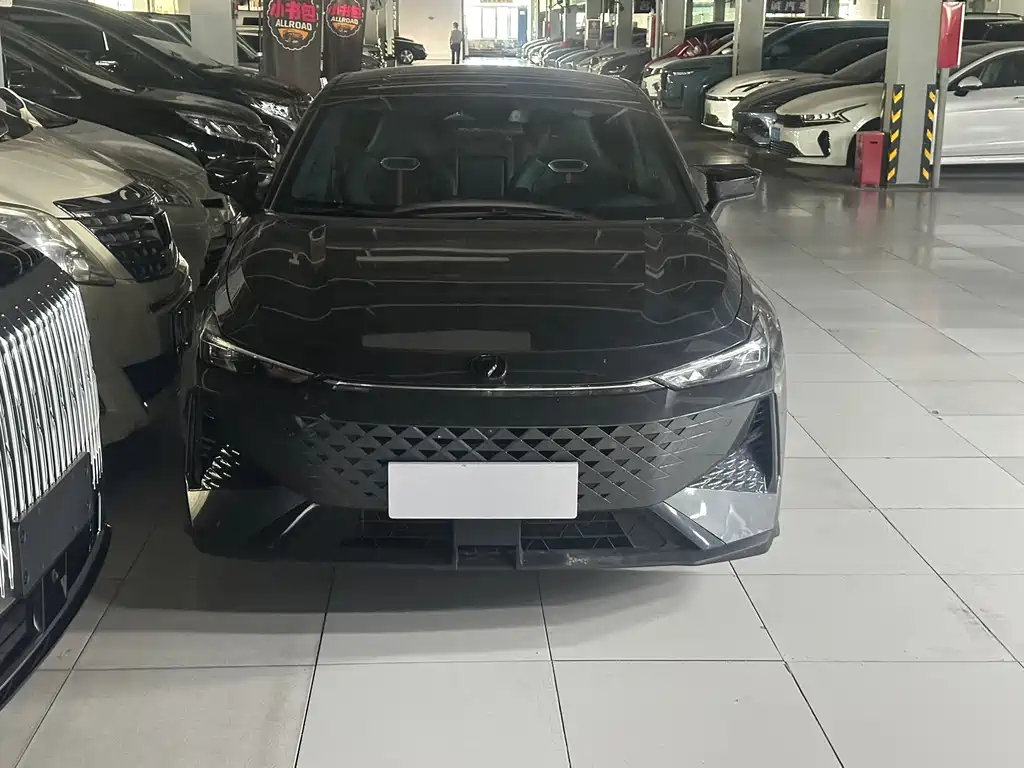 Changan UNI-V — миниатюра 2