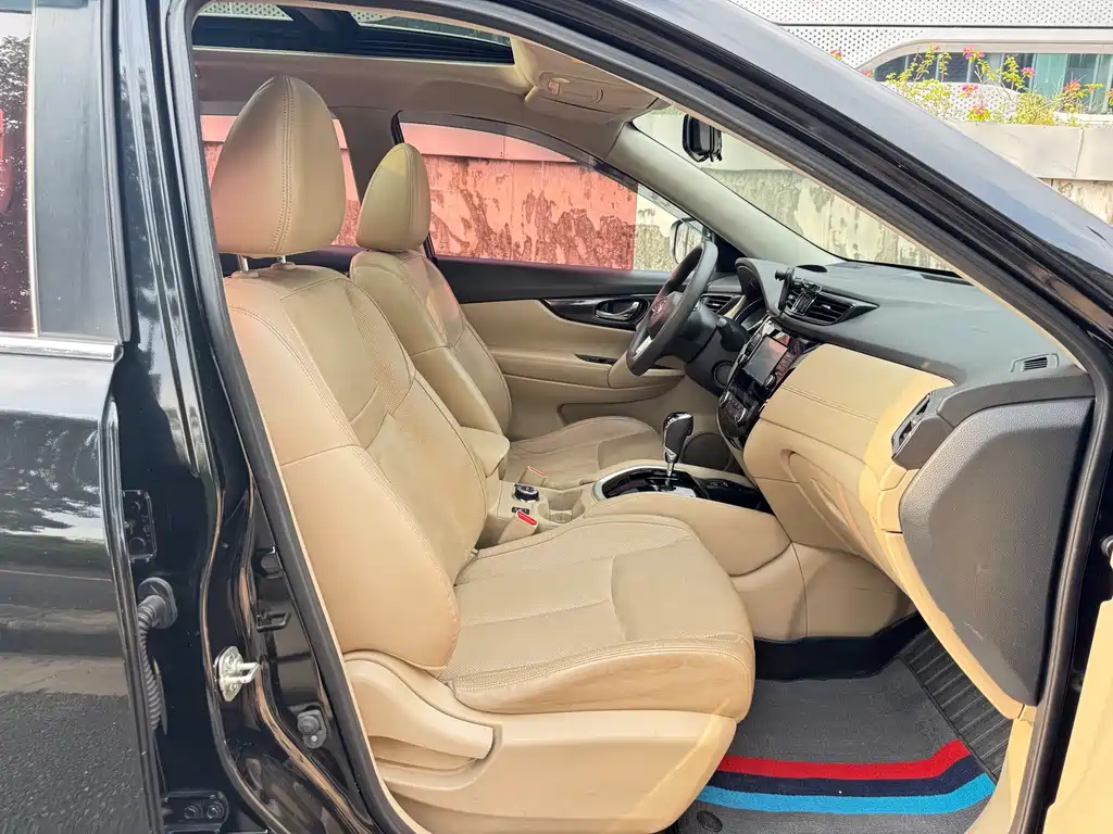 Nissan X-Trail — миниатюра 10