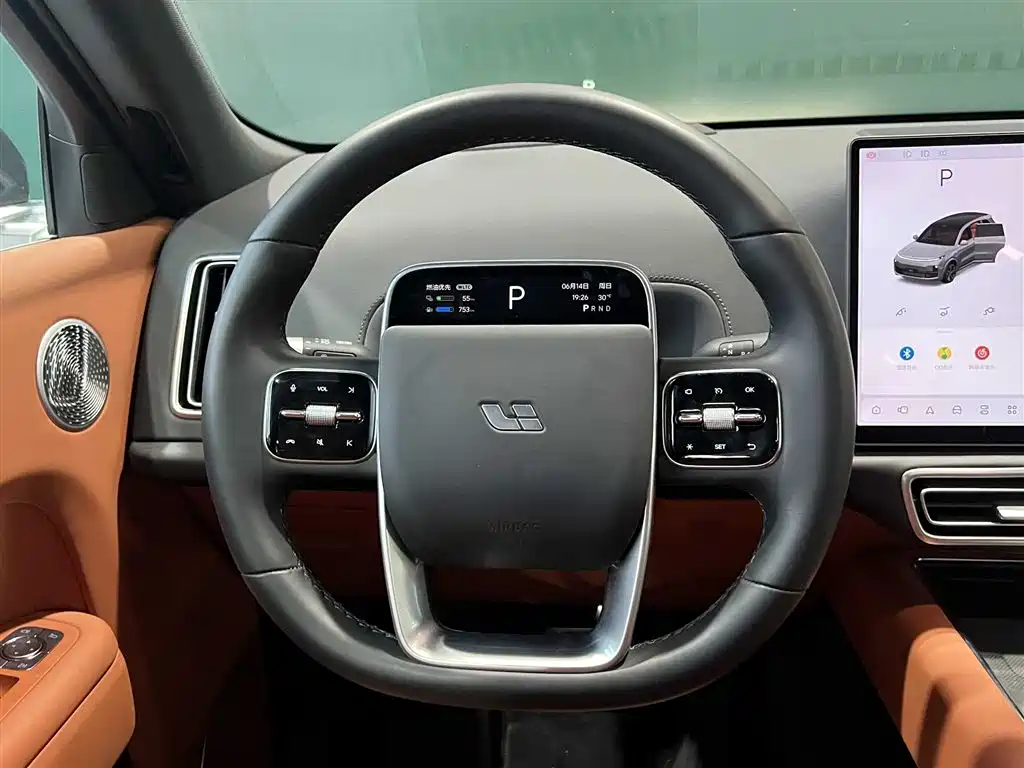 Li Auto L8 2025 Ultra