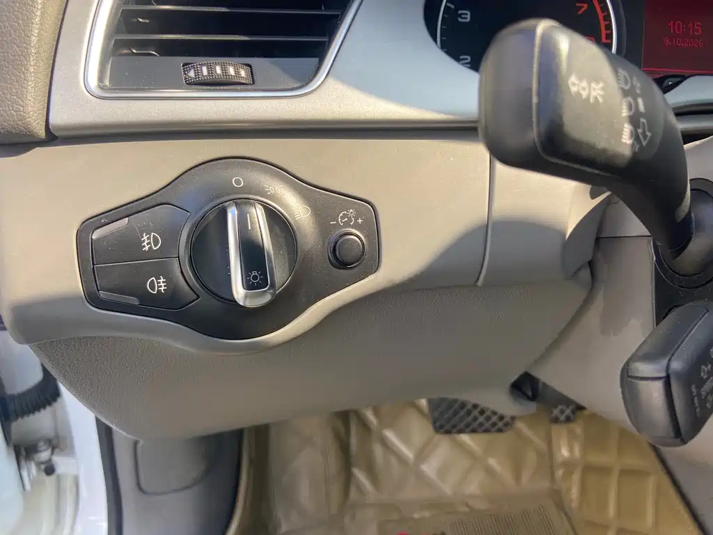 Audi A4L — миниатюра 18