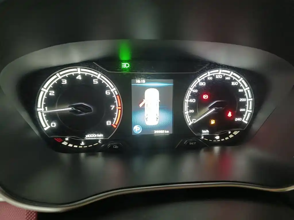 Geely Binrui — миниатюра 12