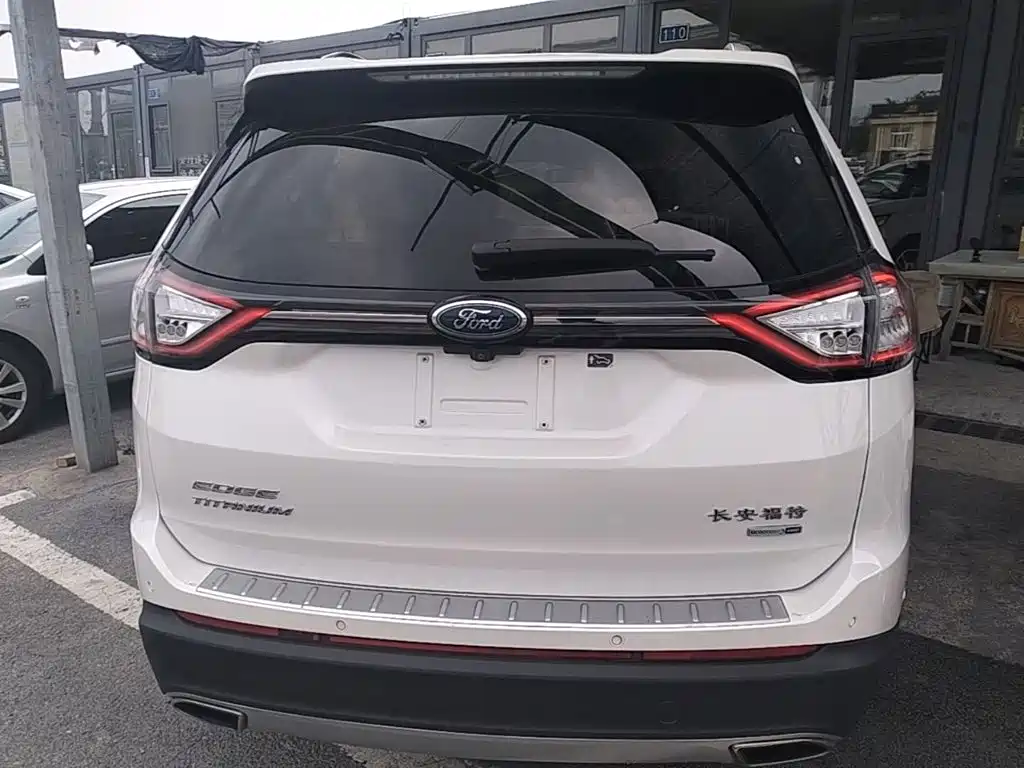 Ford Edge 2015 2.0T GTDi