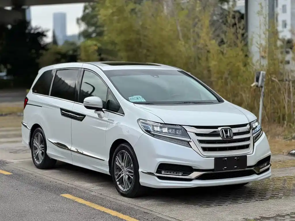 Honda Elysion — миниатюра 3