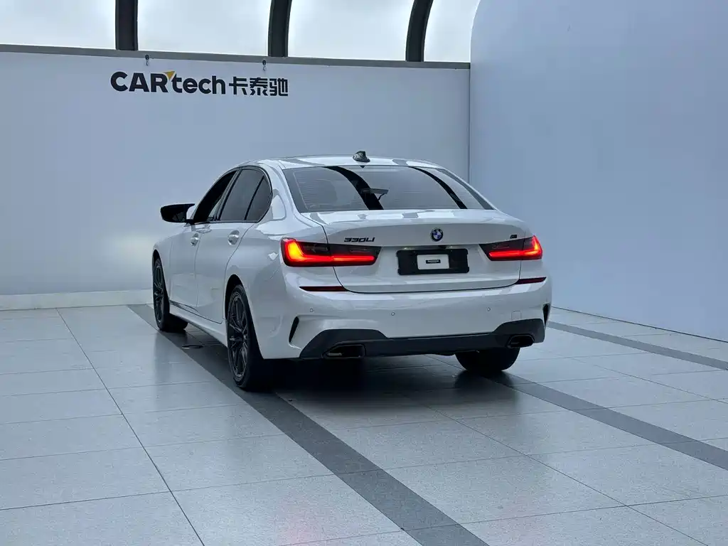 BMW 3 Series — миниатюра 4