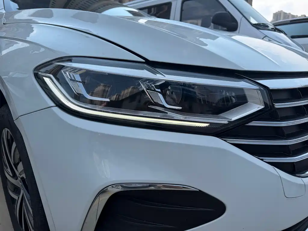 Volkswagen Lavida — миниатюра 15