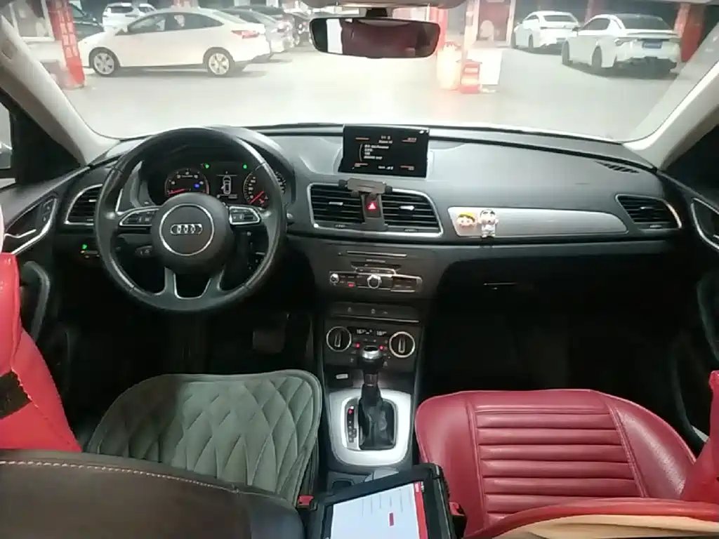 Audi Q3 — миниатюра 10