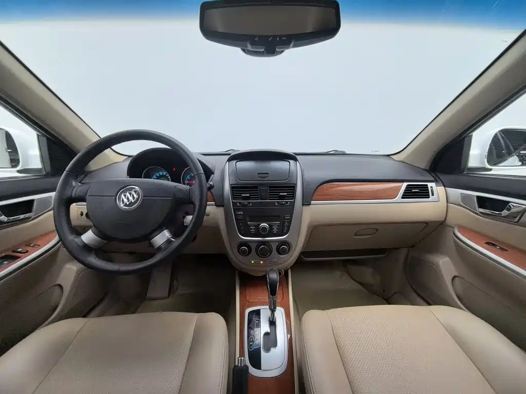 Buick Excelle — фотографии объявления, Фото 5