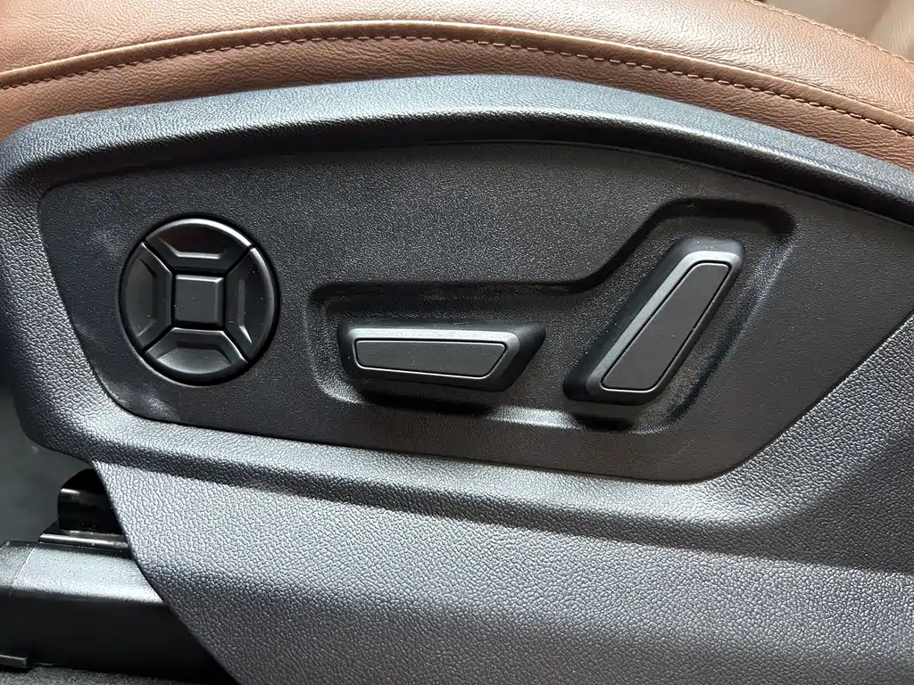Audi Q7 — миниатюра 20