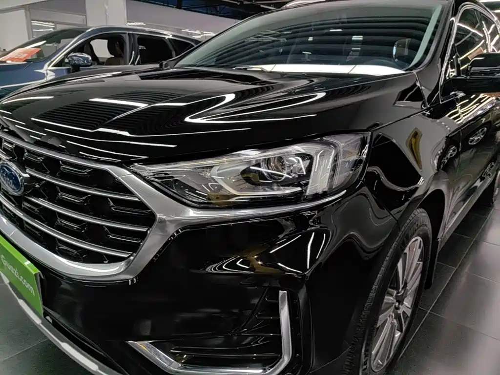 Ford Edge — миниатюра 24