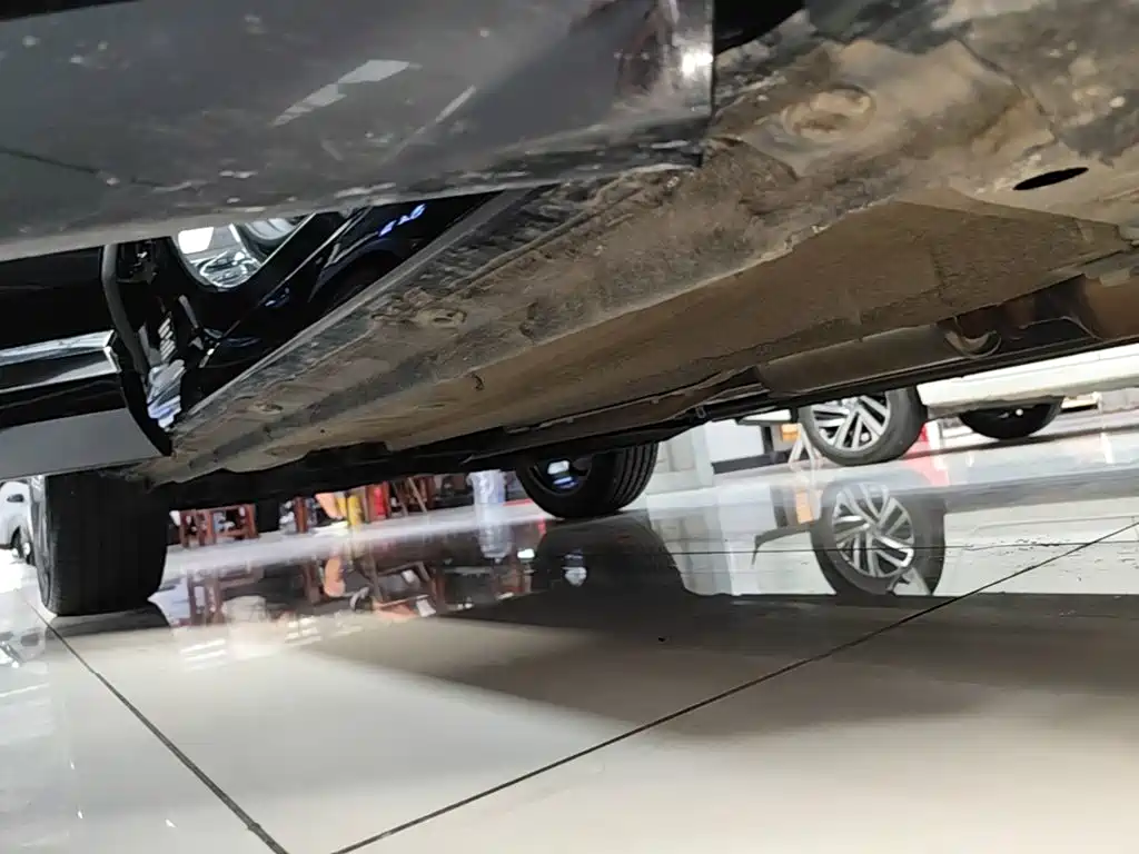 Geely Xingyue L — миниатюра 21