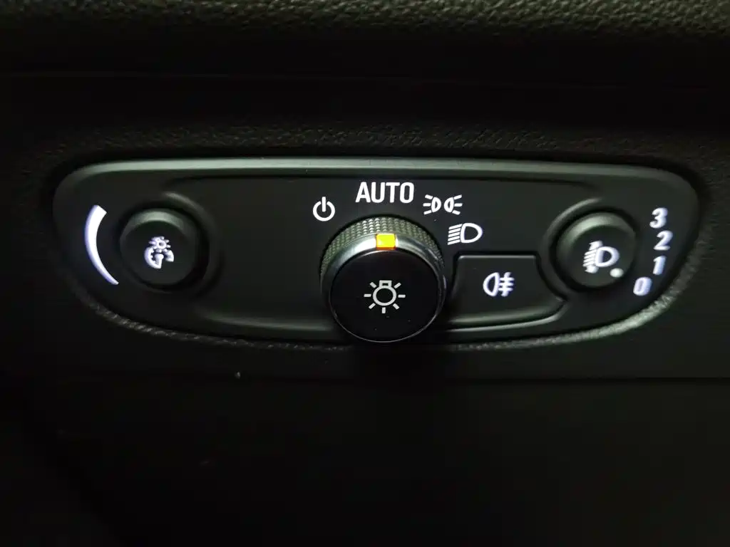Buick Envision S — миниатюра 21