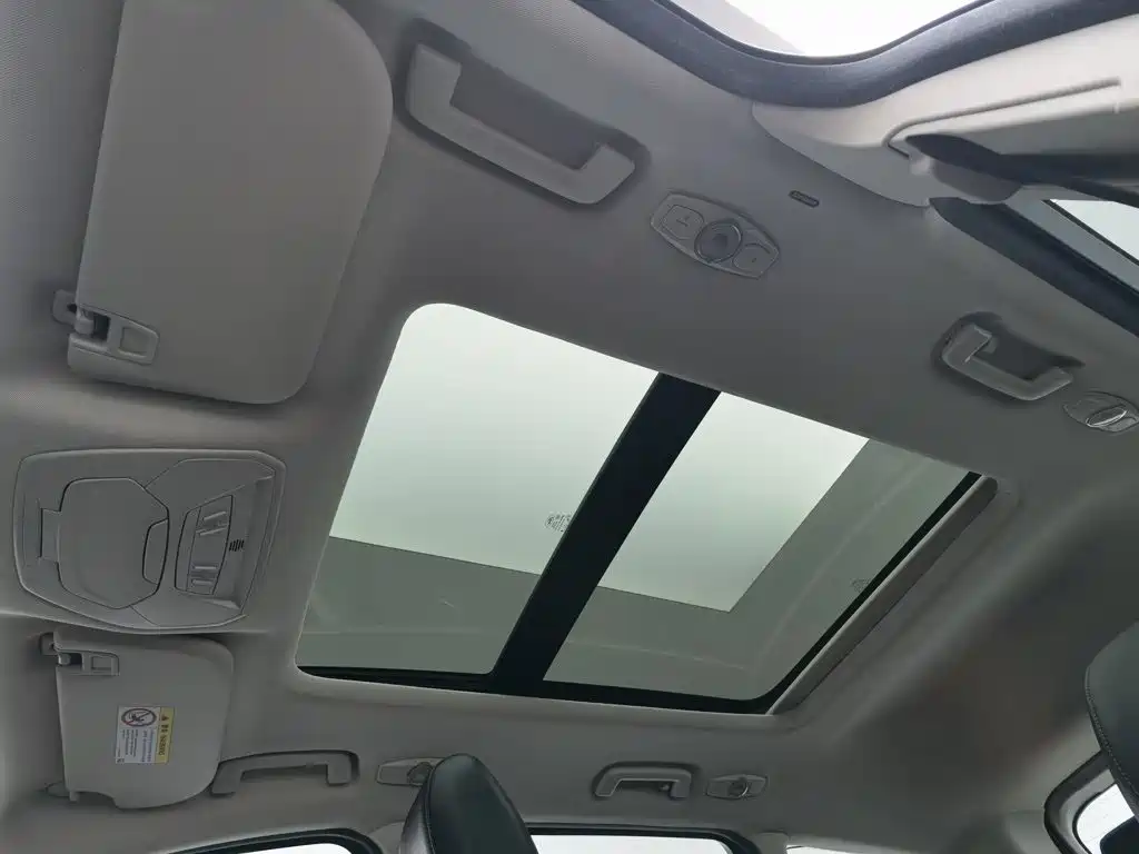 Ford Kuga — миниатюра 14