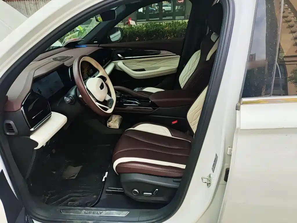 Geely Xingyue L — миниатюра 8