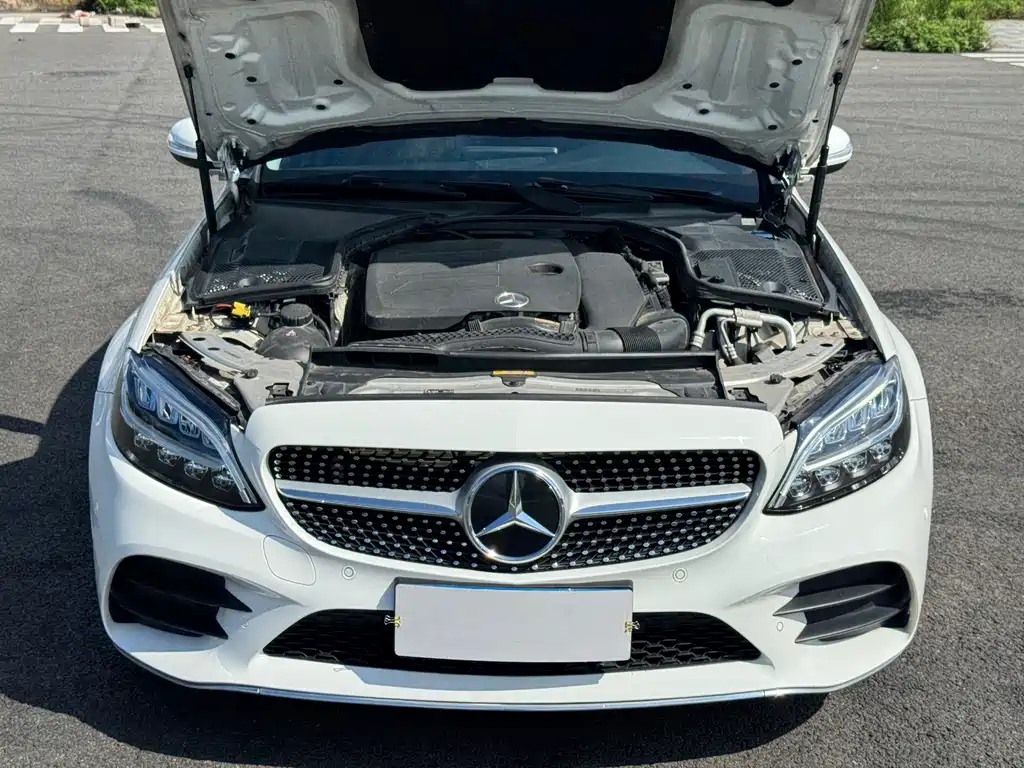 Mercedes-Benz C-Class — миниатюра 20