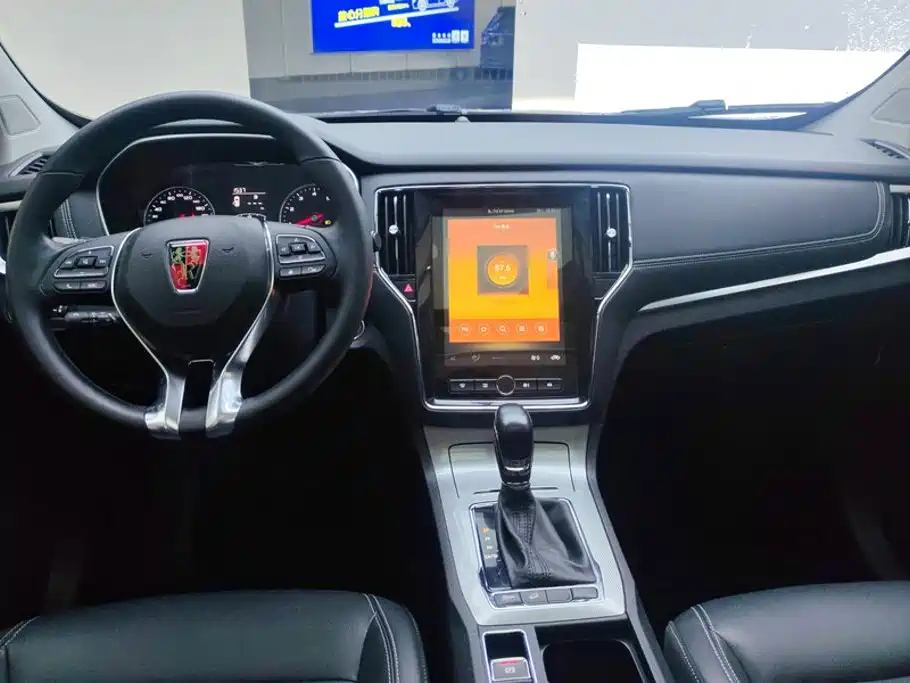 Roewe RX5 — миниатюра 12