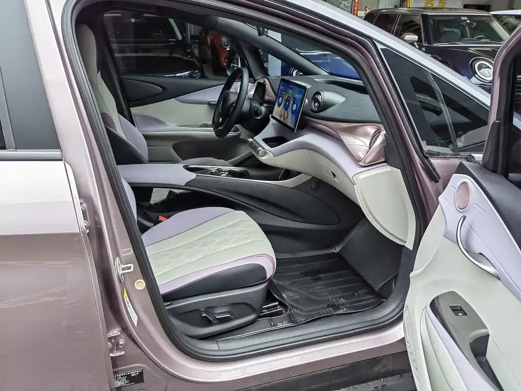 BYD Dolphin — миниатюра 4