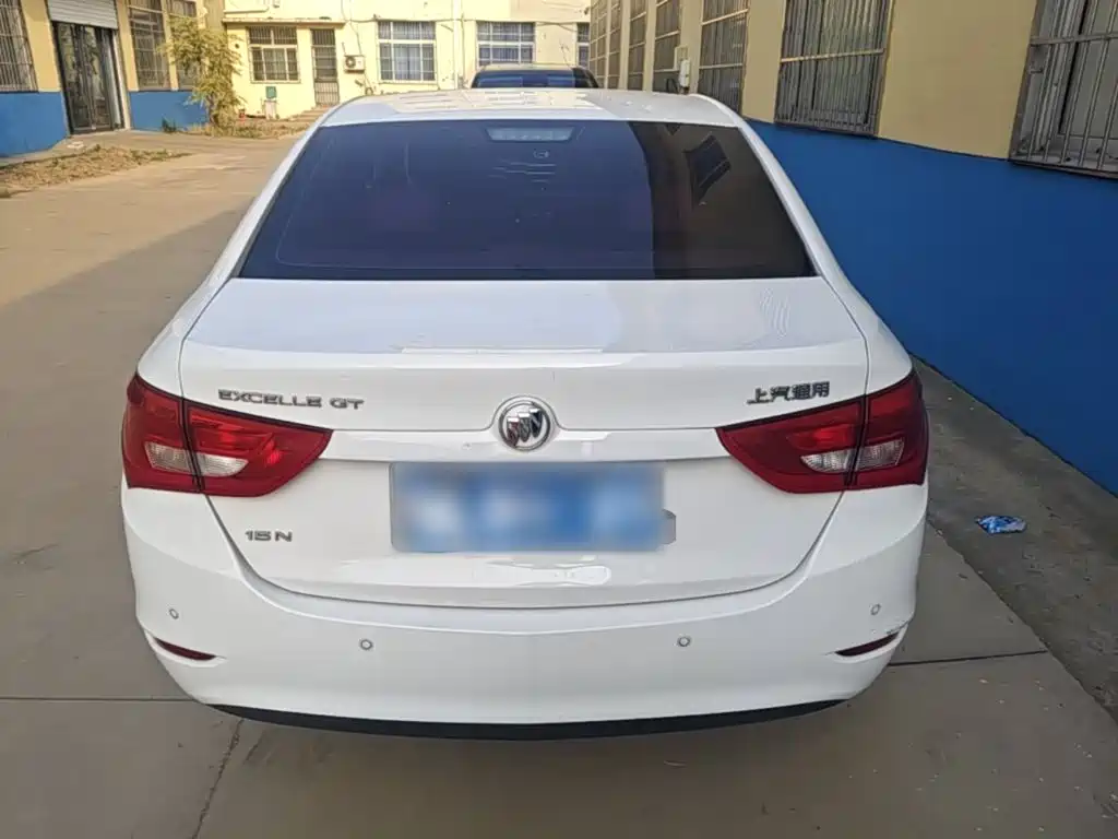 Buick Excelle — миниатюра 6