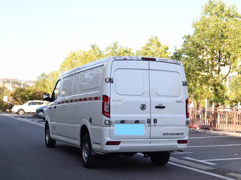 Dongfeng EM27 — миниатюра 4