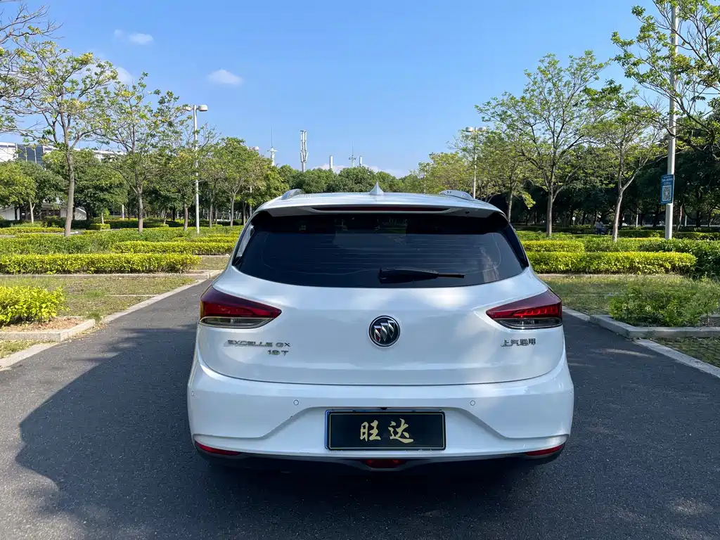Buick Excelle — миниатюра 8
